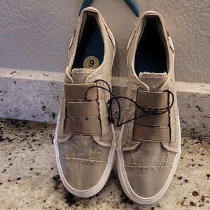 Blowfish Malibu~Women’s~”Maura” Steel Grey Color Washed Canvas Slip-on Sz 9